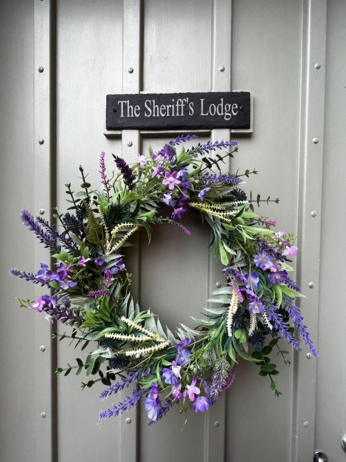 The Sheriffs Lodge Дингуол Екстериор снимка